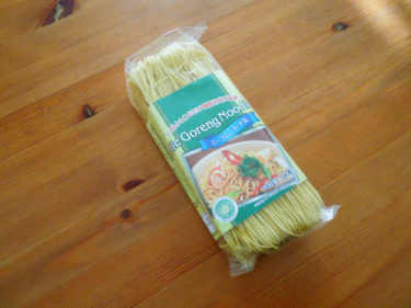 業務スーパーのミーゴレンヌードルはインドネシアから直輸入のミーゴレン専用麺！
