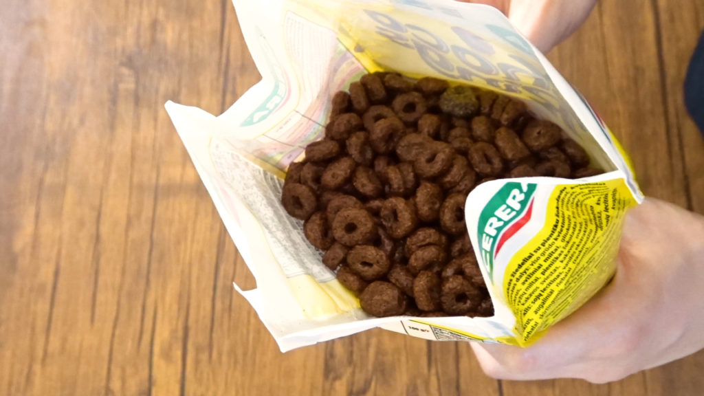 業務スーパーのチョコリングシリアルは朝食やおやつにピッタリ Tasty Time