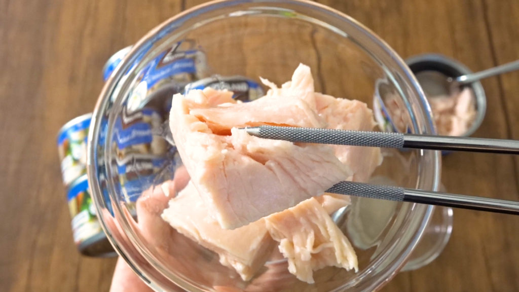 コストコのチキン缶はシンプルな水煮だから使い勝手抜群 ストック食材にもおすすめ Tasty Time