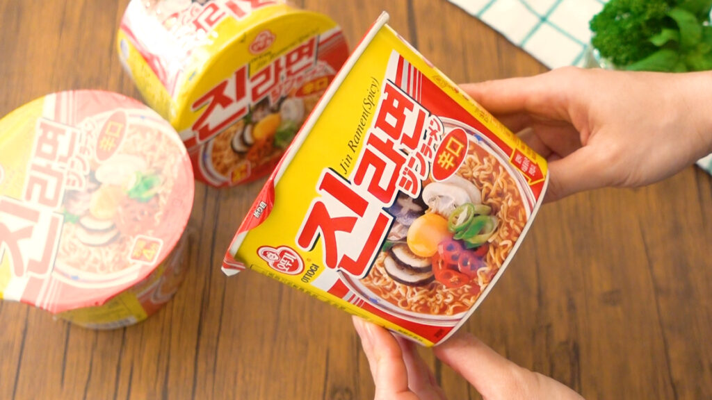 コストコで買えるジンラーメンは辛いもの好きにおすすめの韓国カップヌードル Tasty Time