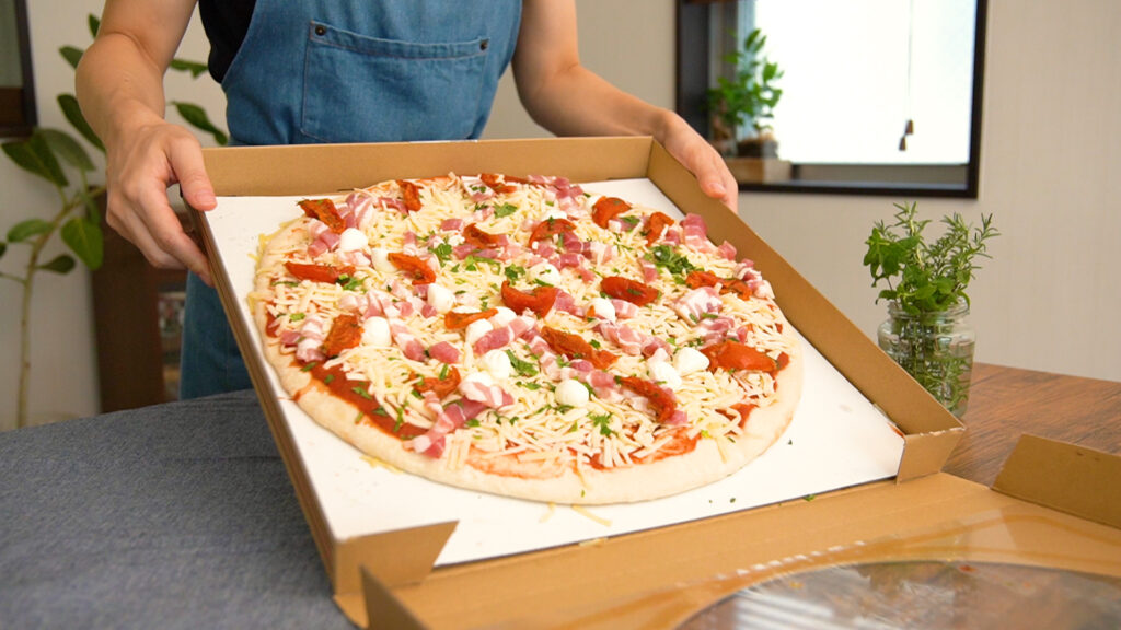 コストコの巨大ピザ パンチェッタ モッツァレラはマルゲリータ好きにもおすすめの美味しさ Tasty Time