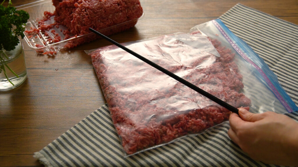 コストコの豪州・アメリカ・国産・カナダ　牛豚合挽肉7：3 赤身80%
