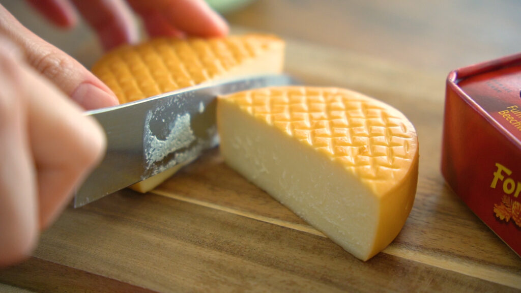 ENTREMONT フランス産スモークチーズ